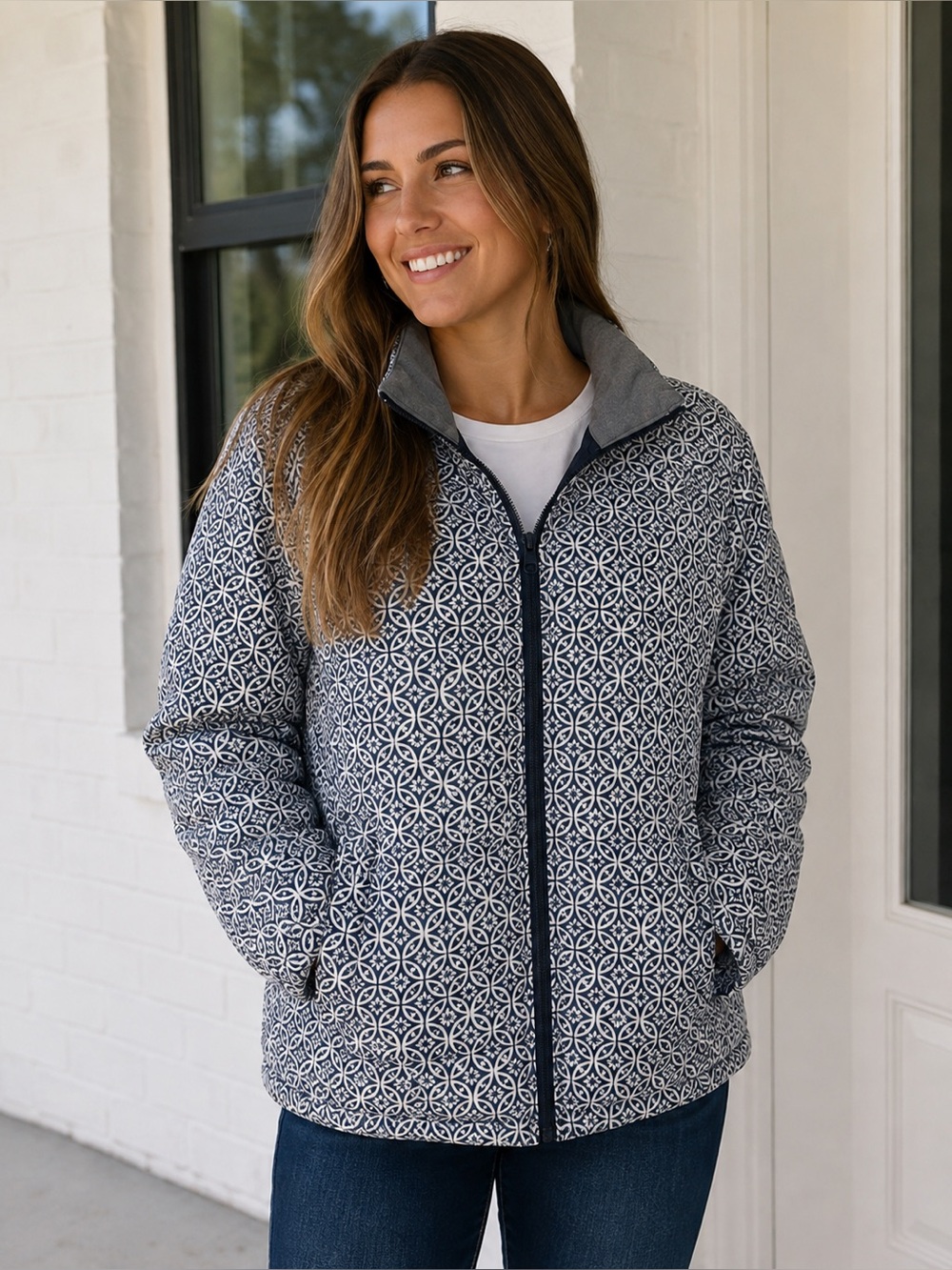 Lands' End Women's Navy & White Geometric Quilted Puffer Jacket size large